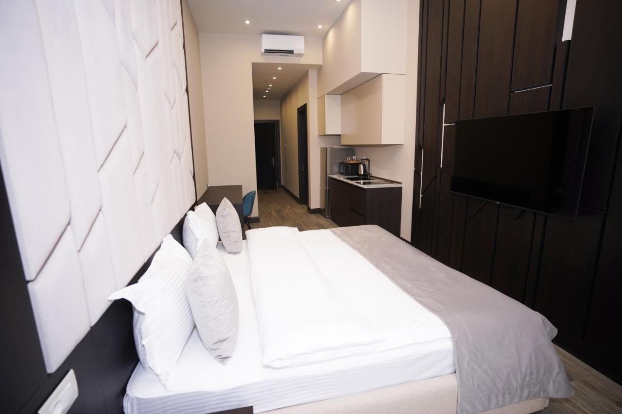 Soho Apart Hotel Erivan Exterior foto