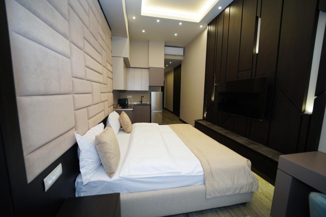 Soho Apart Hotel Erivan Exterior foto