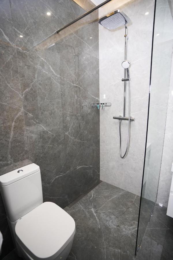 Soho Apart Hotel Erivan Exterior foto