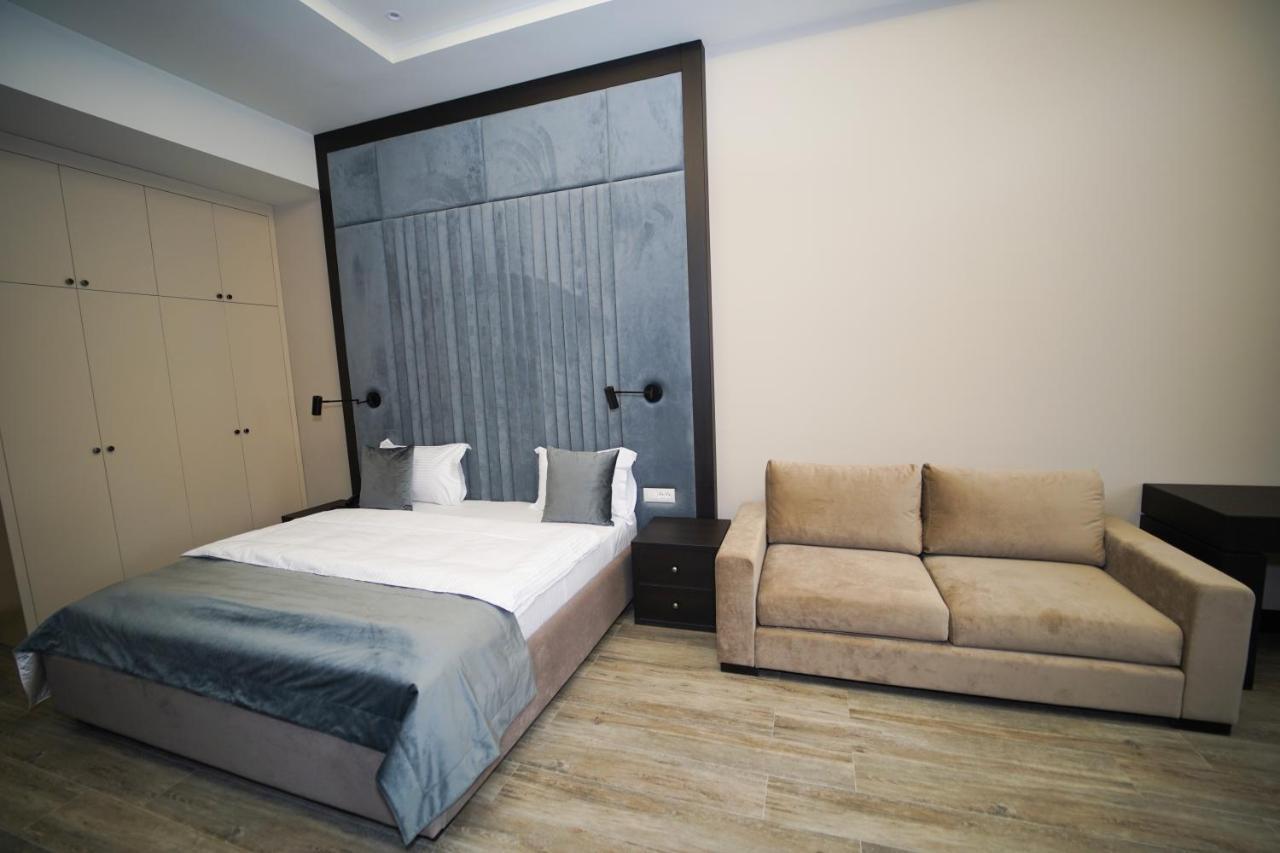 Soho Apart Hotel Erivan Exterior foto