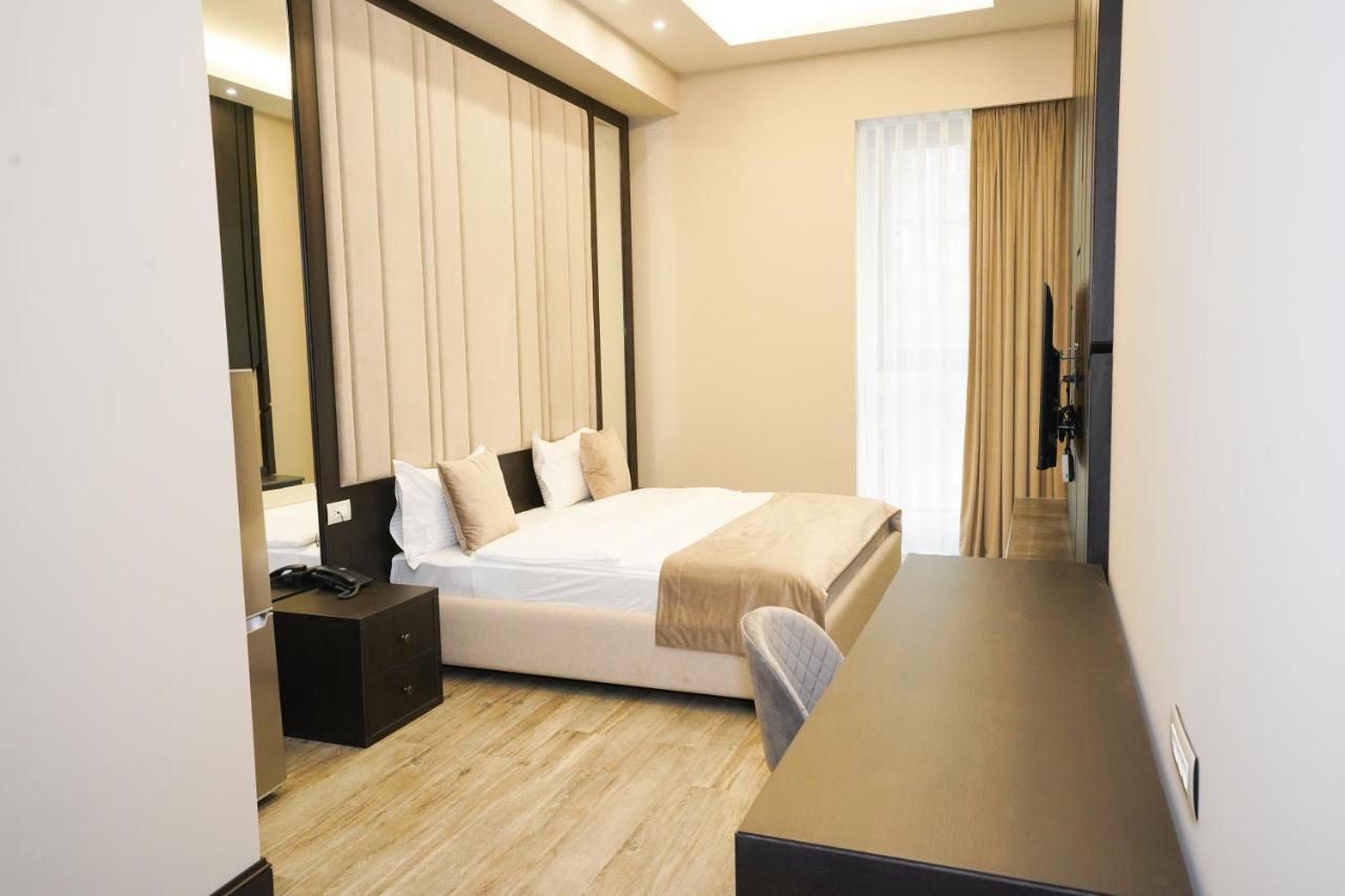 Soho Apart Hotel Erivan Exterior foto